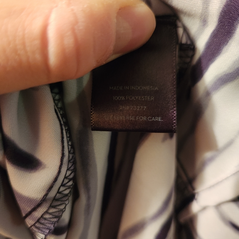 Simply Vera Vera Wang Striped Purple and White Blouse - Picture 4 of 5
